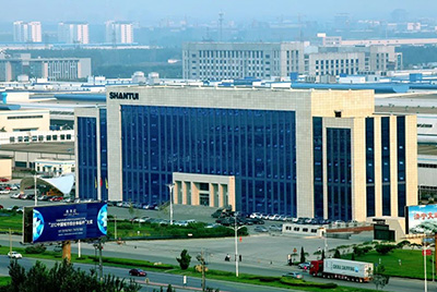 山東省正式發(fā)布首批223家“好品山東”品牌名單，“山推牌”推土機(jī)，壓路機(jī)、裝載機(jī)與履帶底盤、傳動(dòng)系統(tǒng)獲得認(rèn)可，榮登首批榜單。